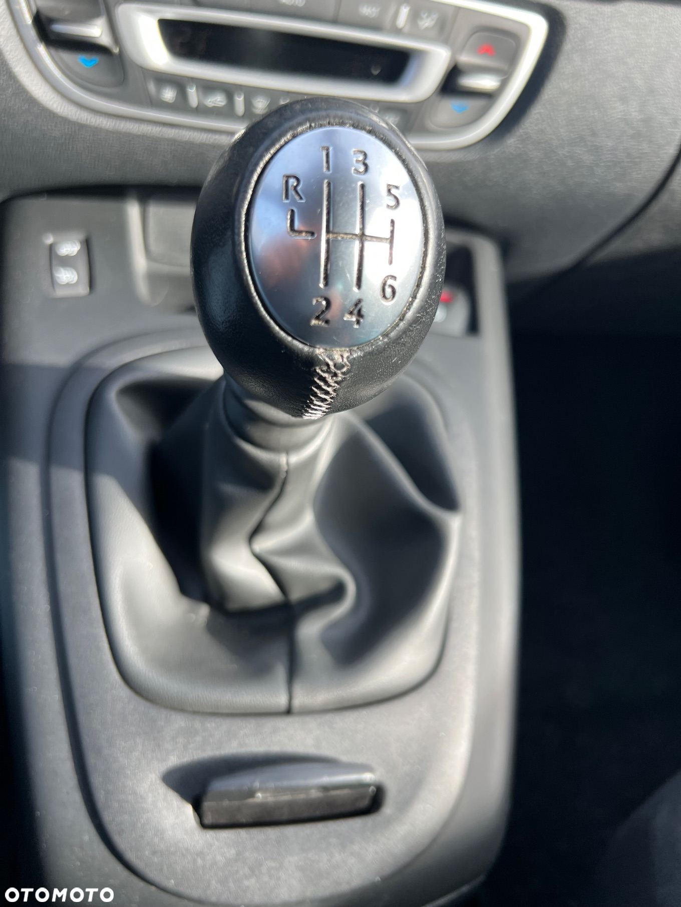 Renault Grand Scenic Gr 1.5 dCi Energy Limited EU6 - 16