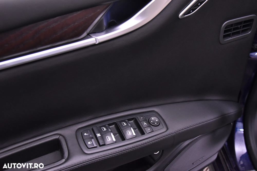 Maserati Ghibli - 13