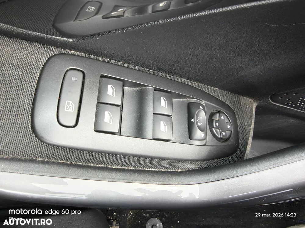 Peugeot 2008 PureTech 110 Style - 13