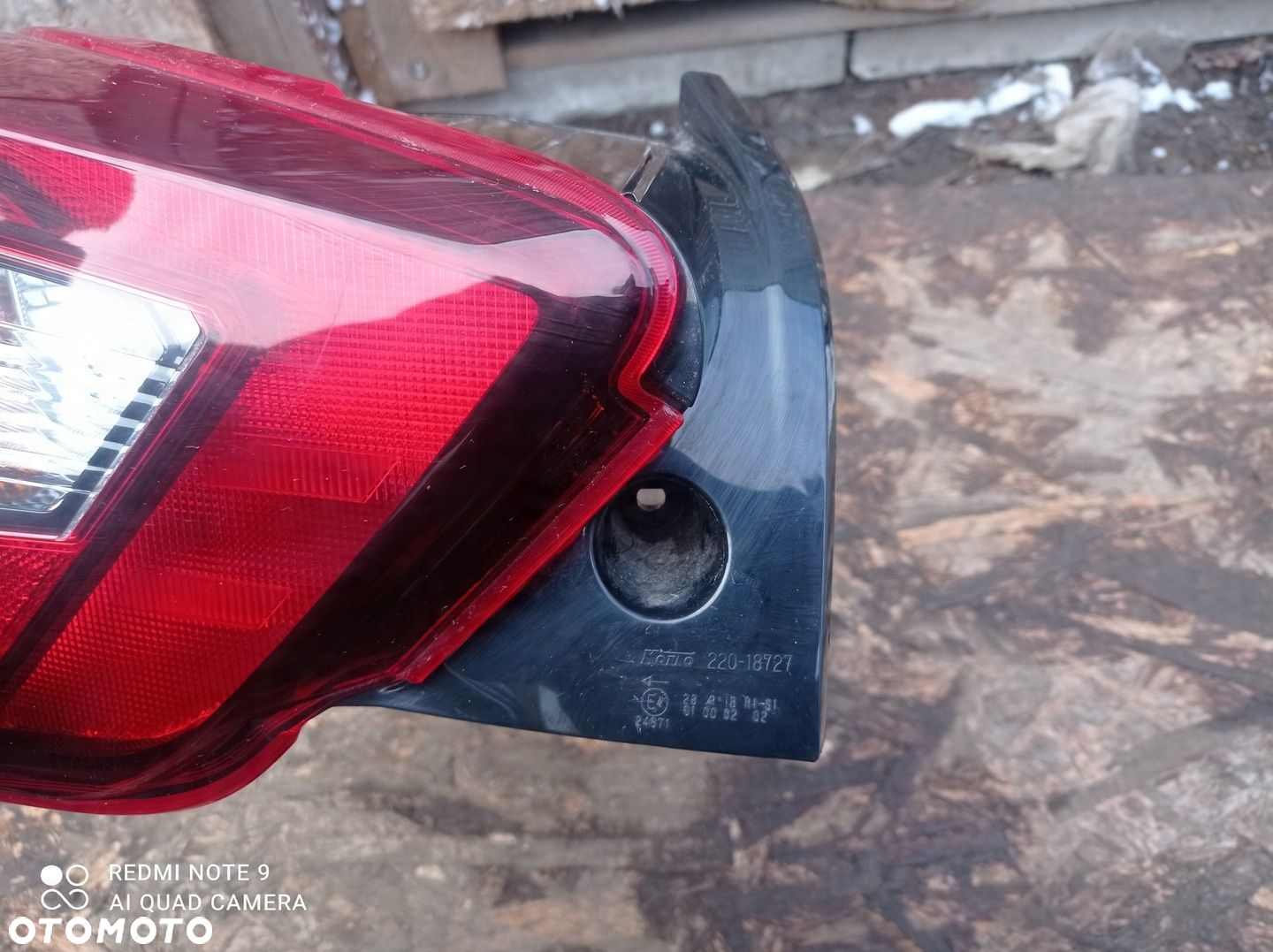 Lampa Prawa Tył Nissan Micra K14 Europa - 4