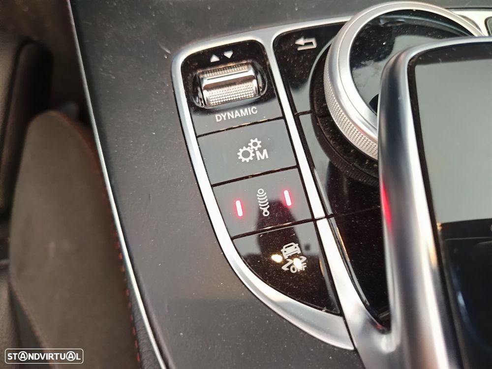 Mercedes-Benz E 53 AMG 4Matic+ - 30