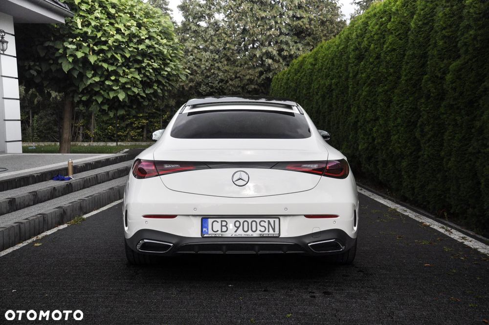Mercedes-Benz CLE 300 4Matic Coupe 9G-TRONIC - 4