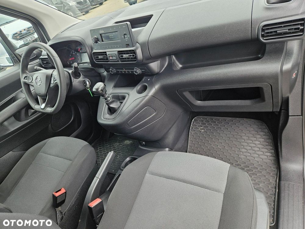 Opel Combo - 25