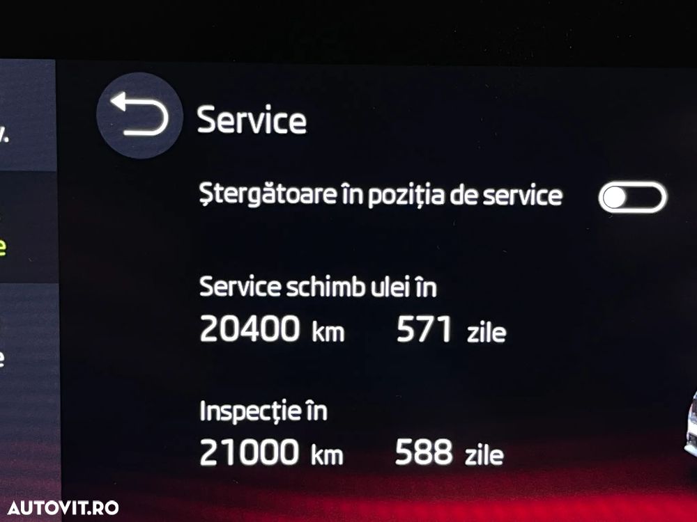 Skoda Octavia 2.0 TDI DSG RS - 23