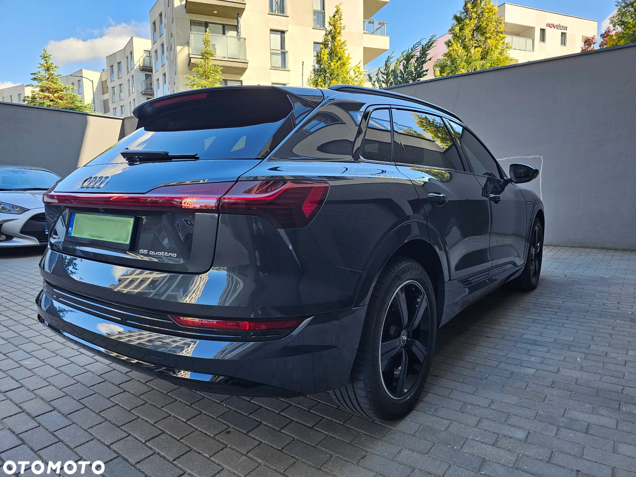 Audi e-tron 55 Quattro S Line - 4