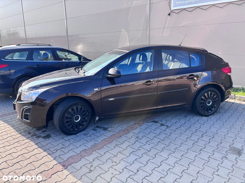 Chevrolet Cruze 1.8 LT - 3