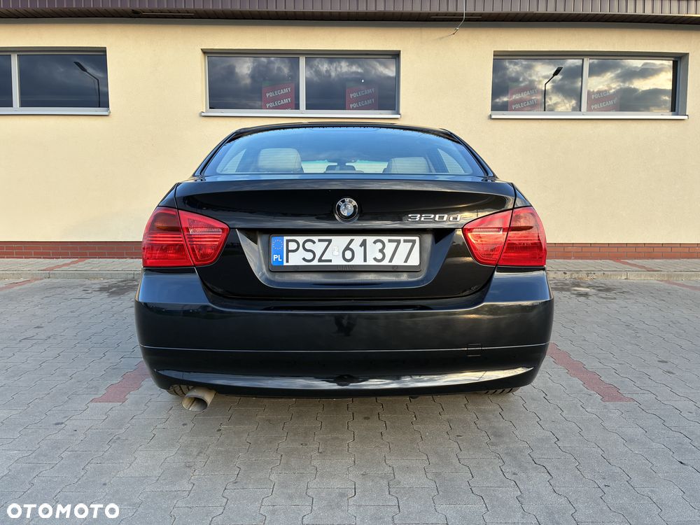 BMW Seria 3 320d - 7