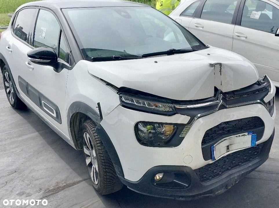 Citroën C3 Pure Tech 83 S&S MAX - 2