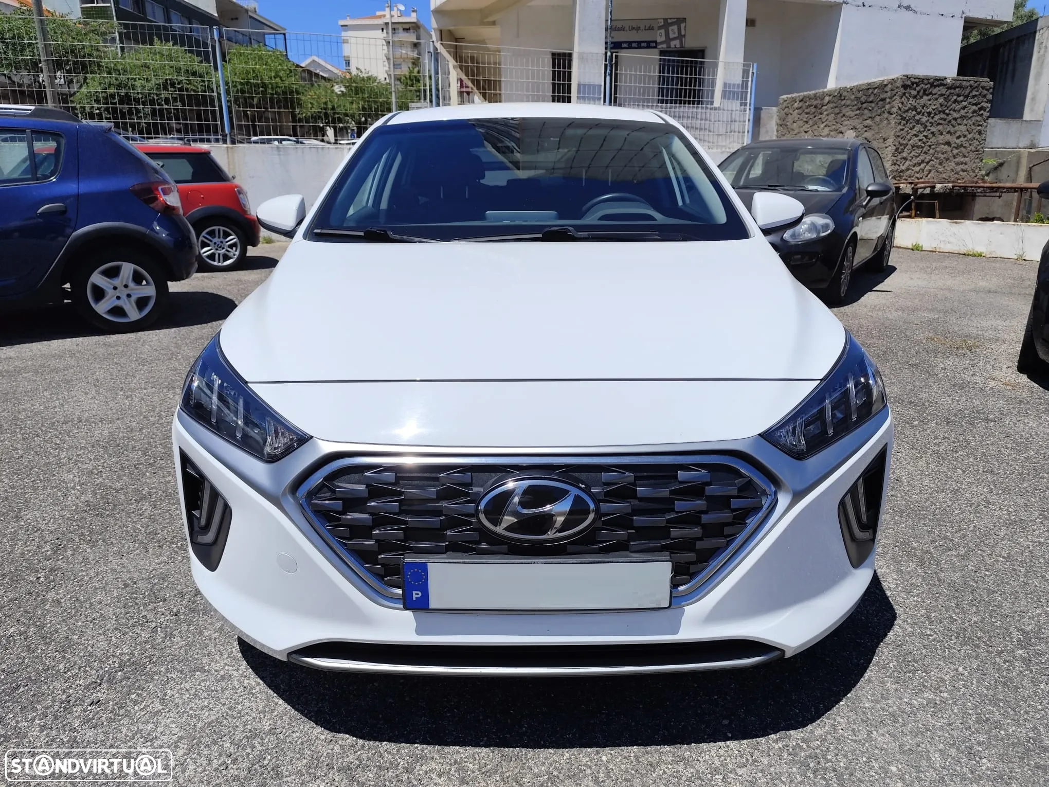 Hyundai Ioniq 1.6 GDI PHEV Tech - 2