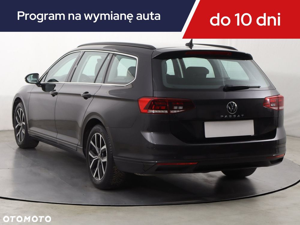 Volkswagen Passat Variant - 6