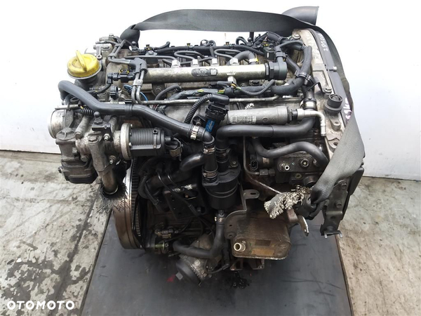Silnik diesel  POMPA WTRYSKOWA WTRYSKI Saab 93 1.9TIID 150KM Z19DTH OPEL
