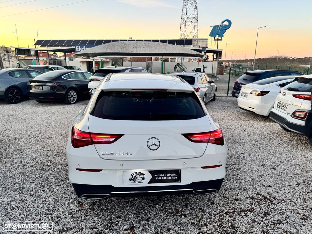 Mercedes-Benz CLA 250 e 8G-DCT Progressive - 14
