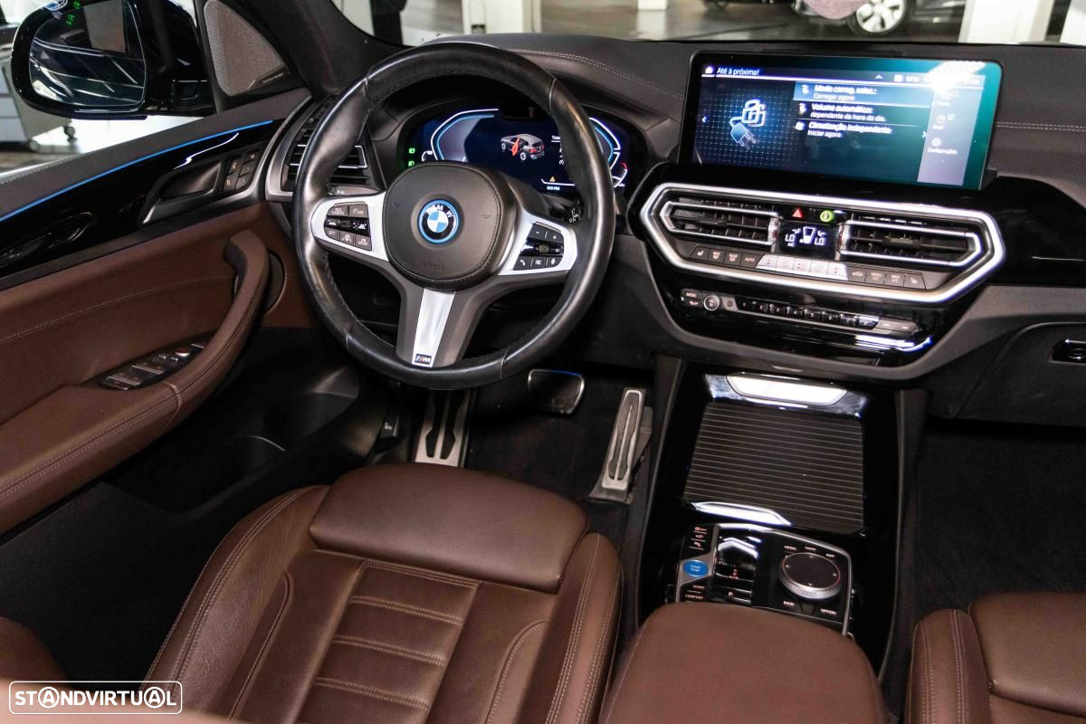 BMW iX3 M Sport Inspiring - 25