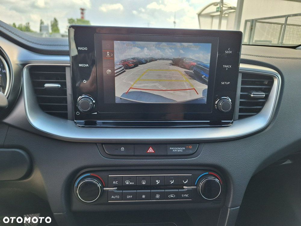 Kia Ceed 1.0 T-GDI M - 14