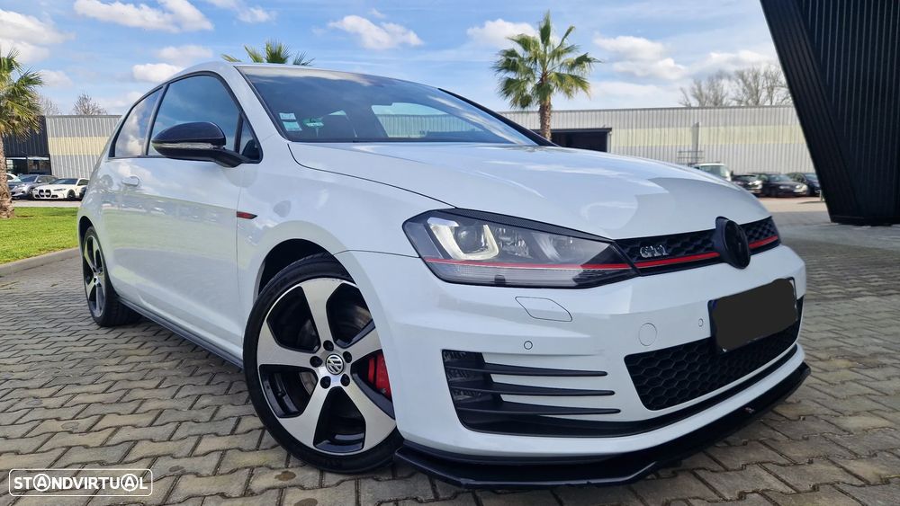 VW Golf GTI Performance BlueMotion DSG - 10