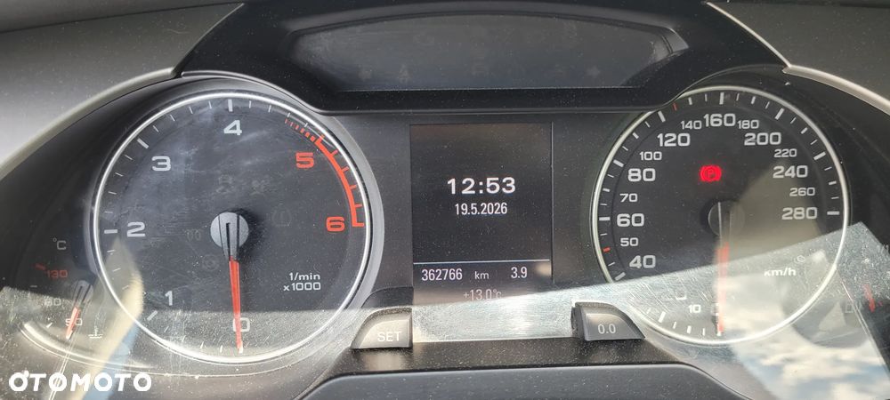 Audi A4 Avant 2.0 TDI - 17