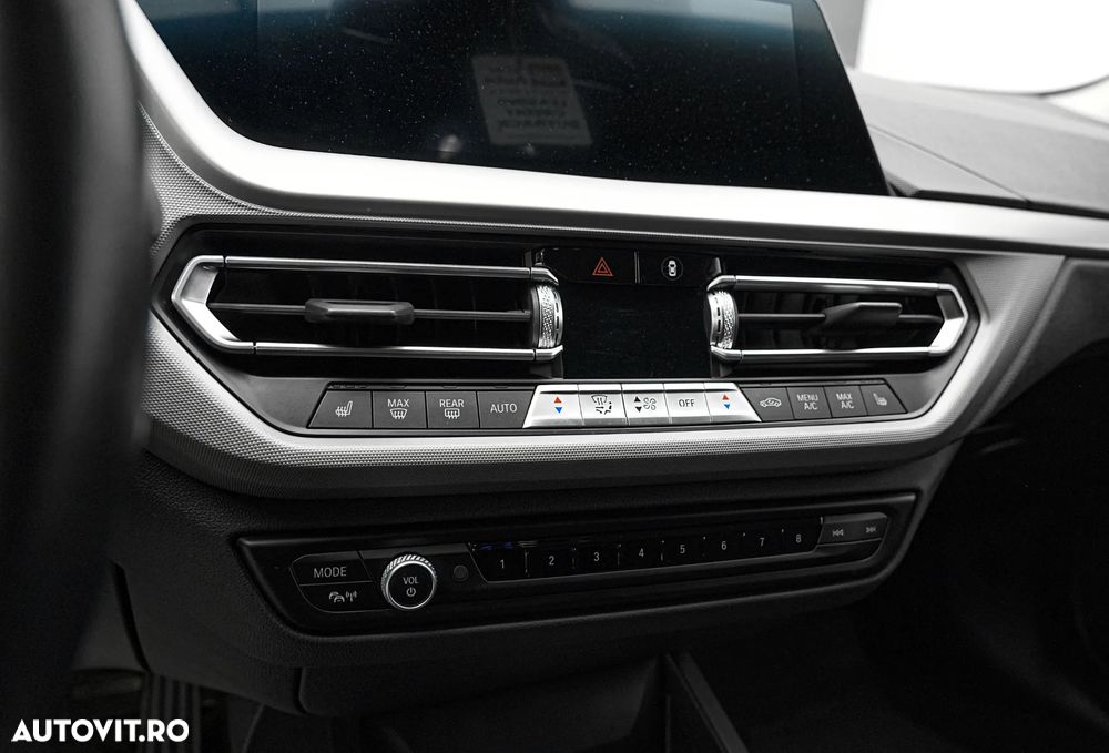 BMW Seria 2 218d Aut. Luxury Line - 21