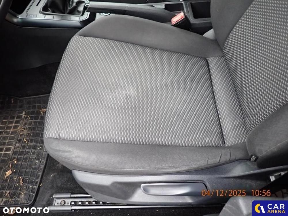 Volkswagen Polo - 15