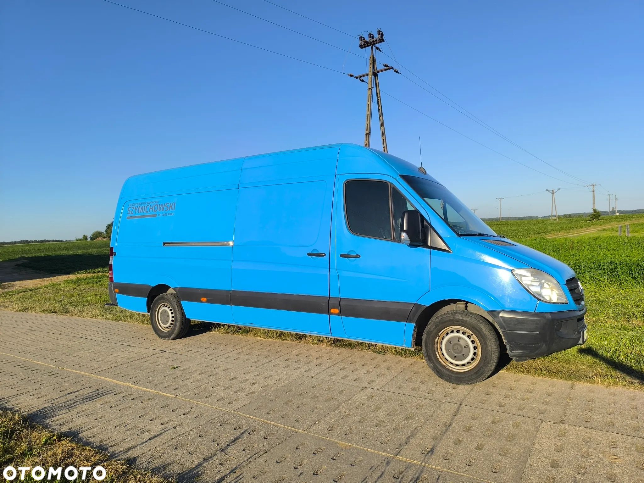 Mercedes-Benz Sprinter - 1