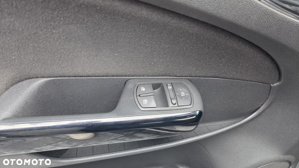 Opel Corsa 1.4 16V Energy - 17