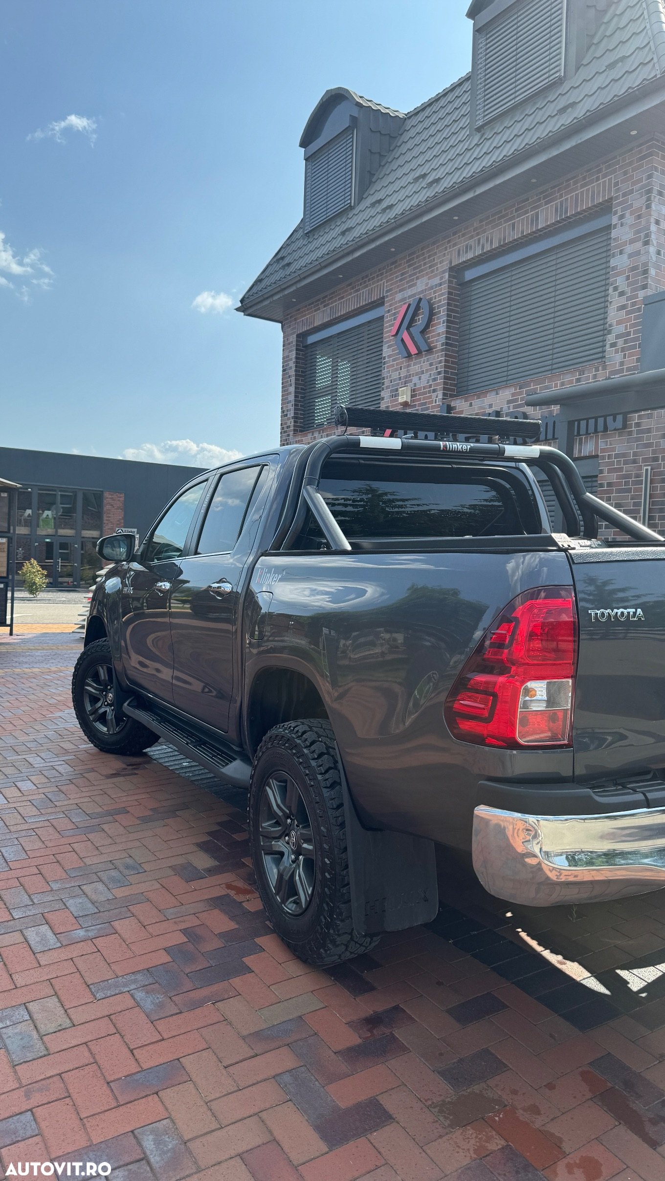 Toyota Hilux 2.4D 150CP 4x4 Double Cab AT Style - 3