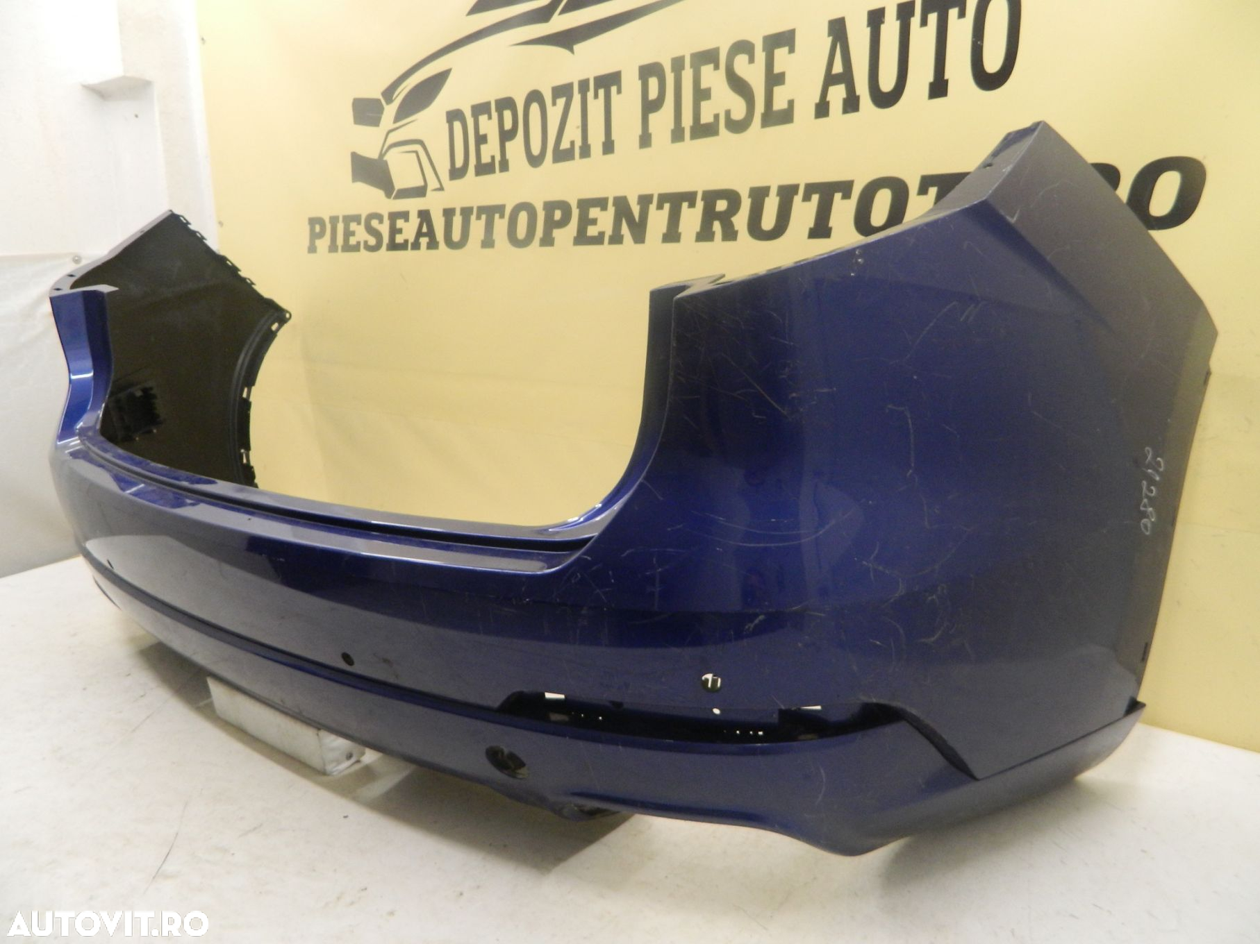 Bara spate Maserati Levante, 2016, 2017, 2018, 2019, 2020, cod origine 670032725. - 4