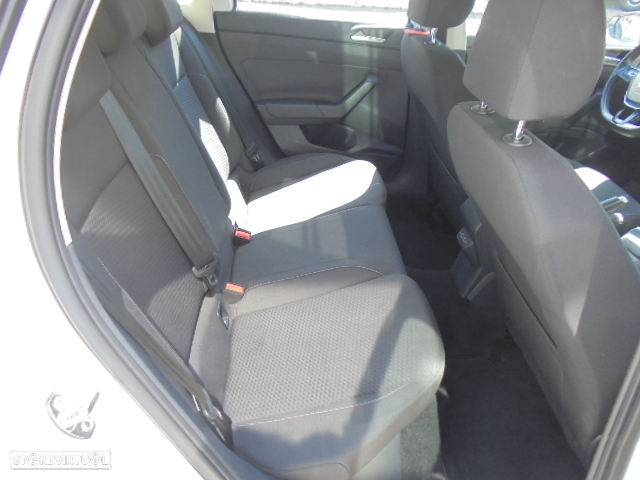 VW Polo 1.6 TDi Confortline DSG - 9