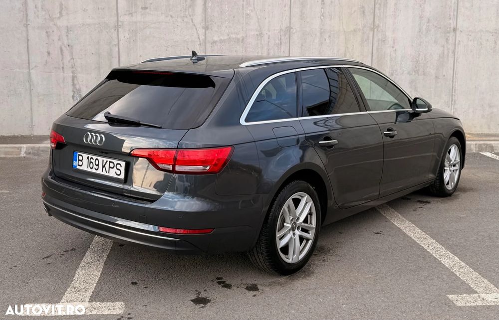 Audi A4 2.0 TDI DPF multitronic Attraction - 4