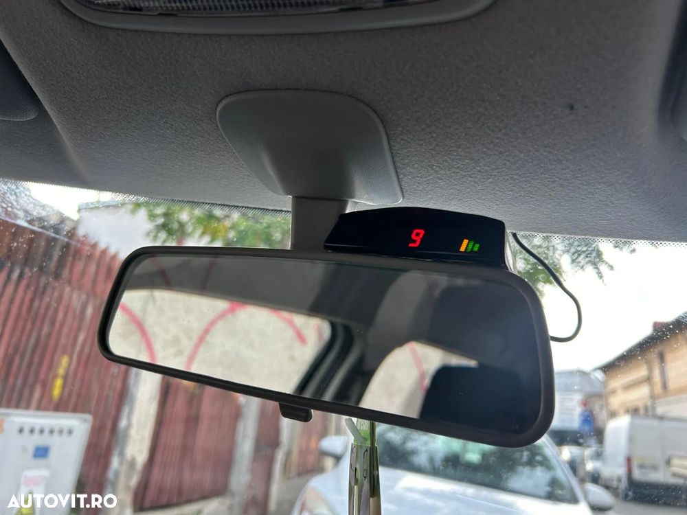 Suzuki Swift M-Hybrid 1.2 Cool - 13