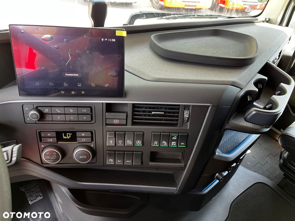 Volvo FH 500 // Zamiana na starszy //  Silnik Euro 6 nie Isave // Parkclima // XL // Radary // Duże zbiorniki // Gwarancja // - 26