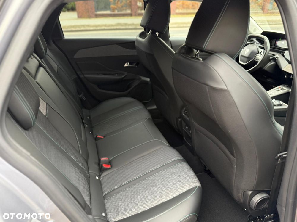 Peugeot 308 BlueHDi 130 EAT8 Stop & Start Allure Pack - 27