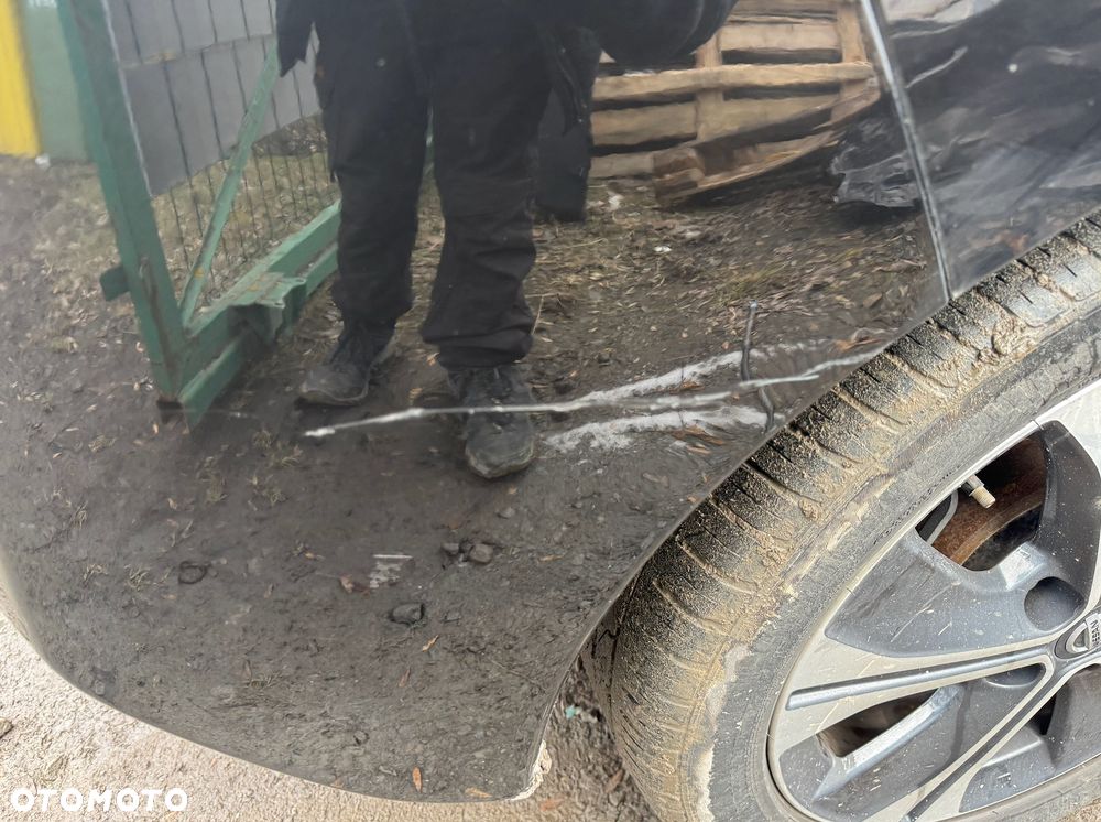 ZDERZAK TYŁ NISSAN LEAF ZE1 II 2 KOLOG Z11 G 4 PDC - 5