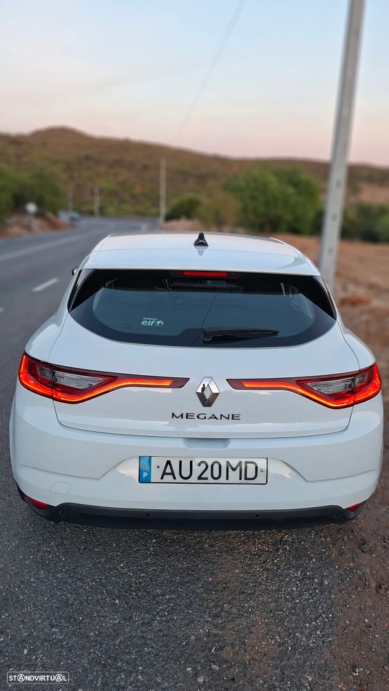 Renault Mégane - 6