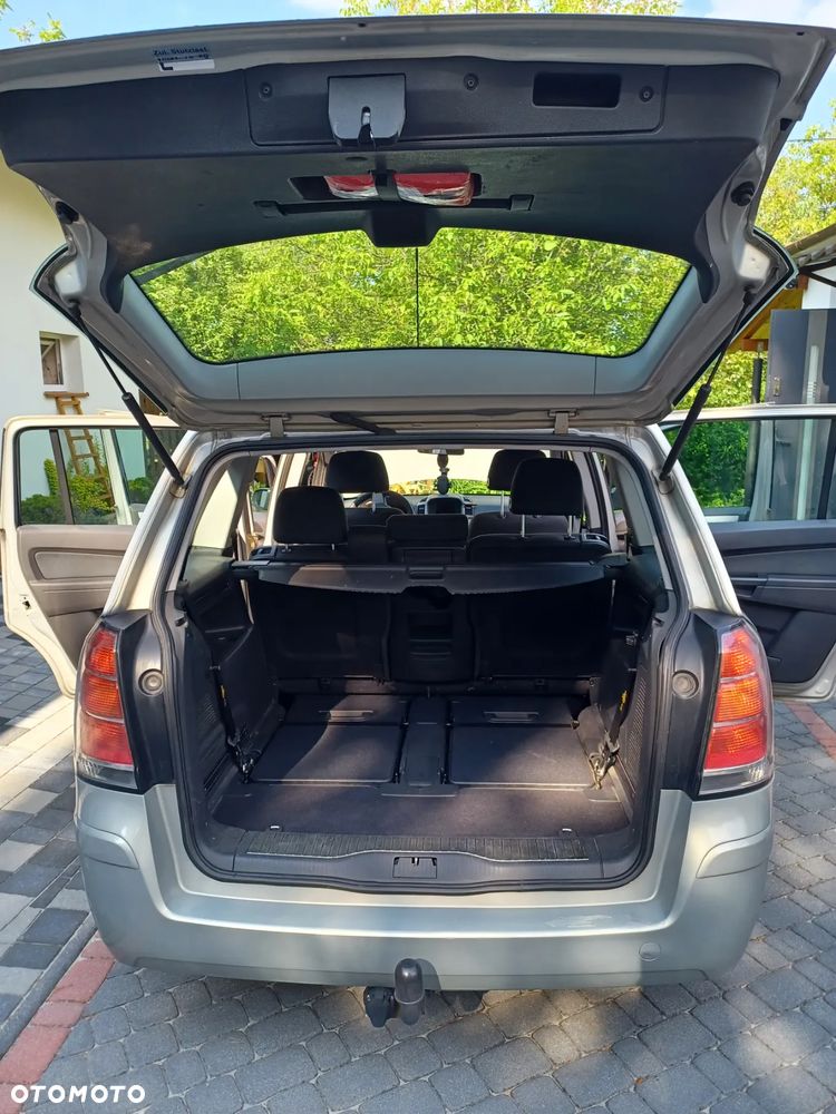 Opel Zafira 1.9 CDTI Elegance - 10