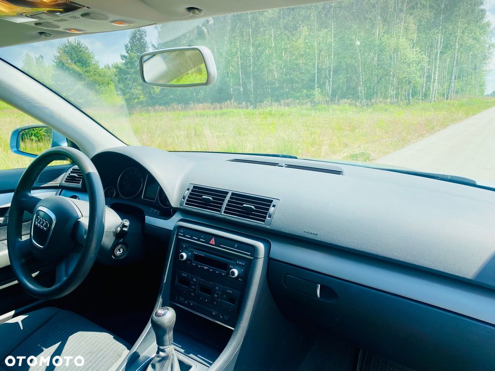 Audi A4 Limousine 2 - 33