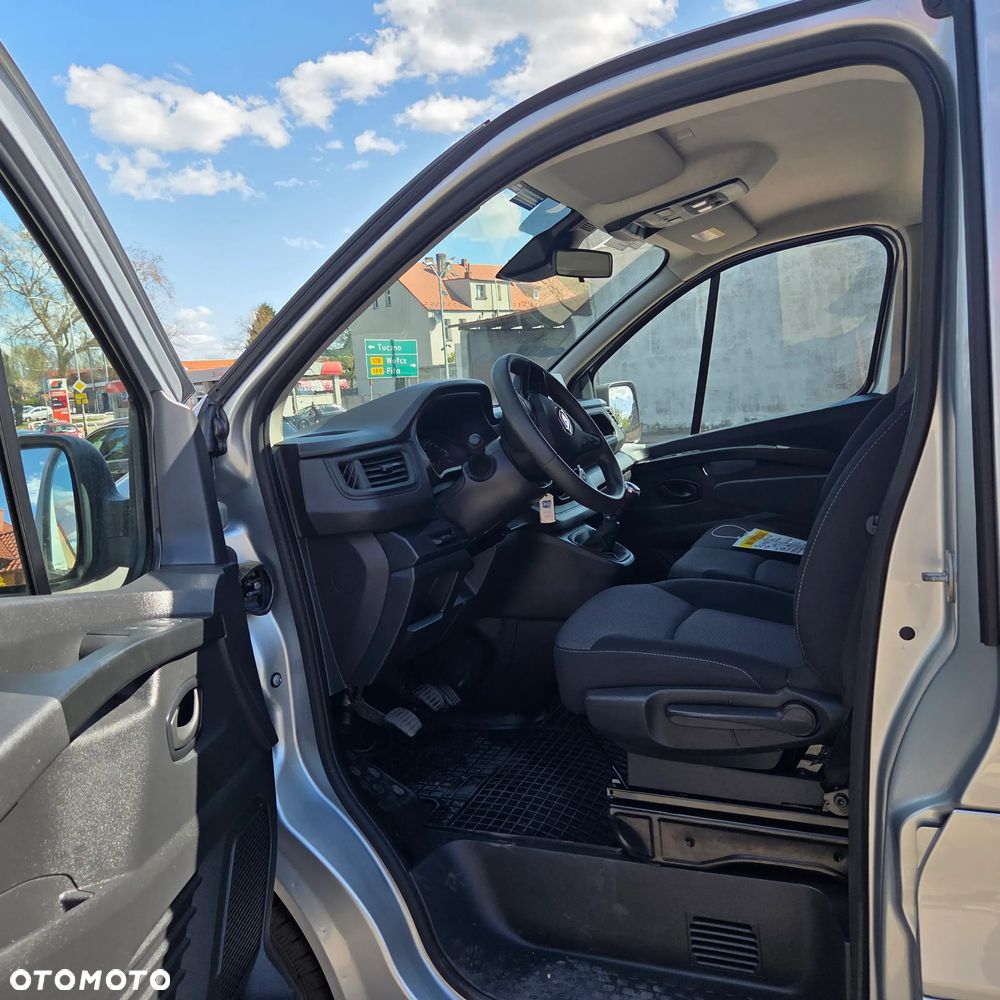Renault Trafic 2.0 dCi - 4