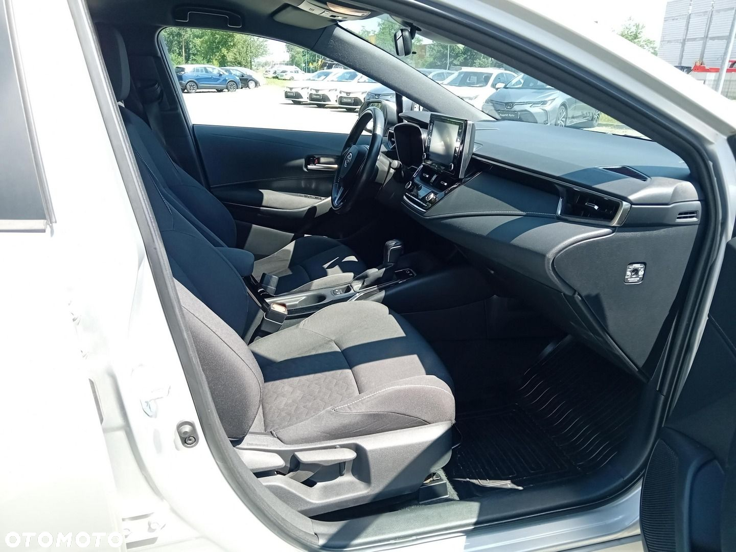 Toyota Corolla - 14