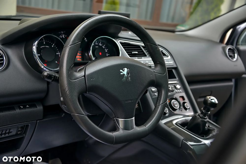 Peugeot 5008 2.0 HDi Allure - 25