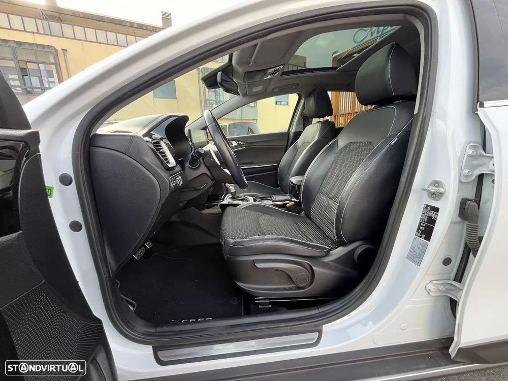 Kia XCeed 1.6 GDi PHEV Drive - 13