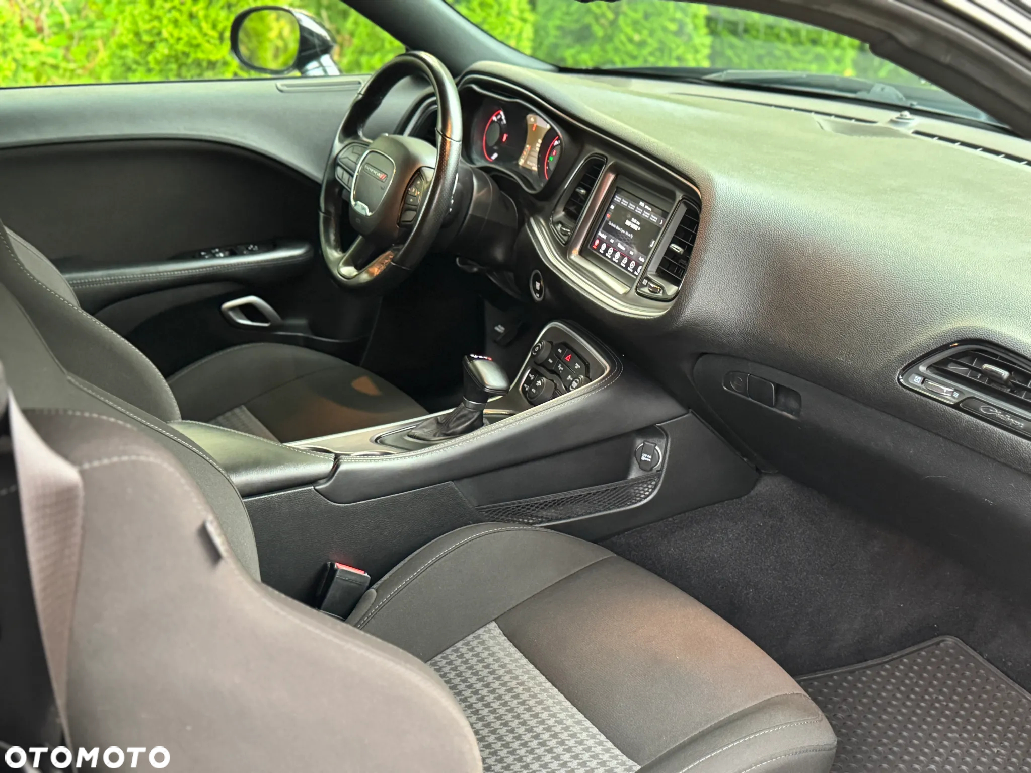 Dodge Challenger Automatik R/T Plus - 21
