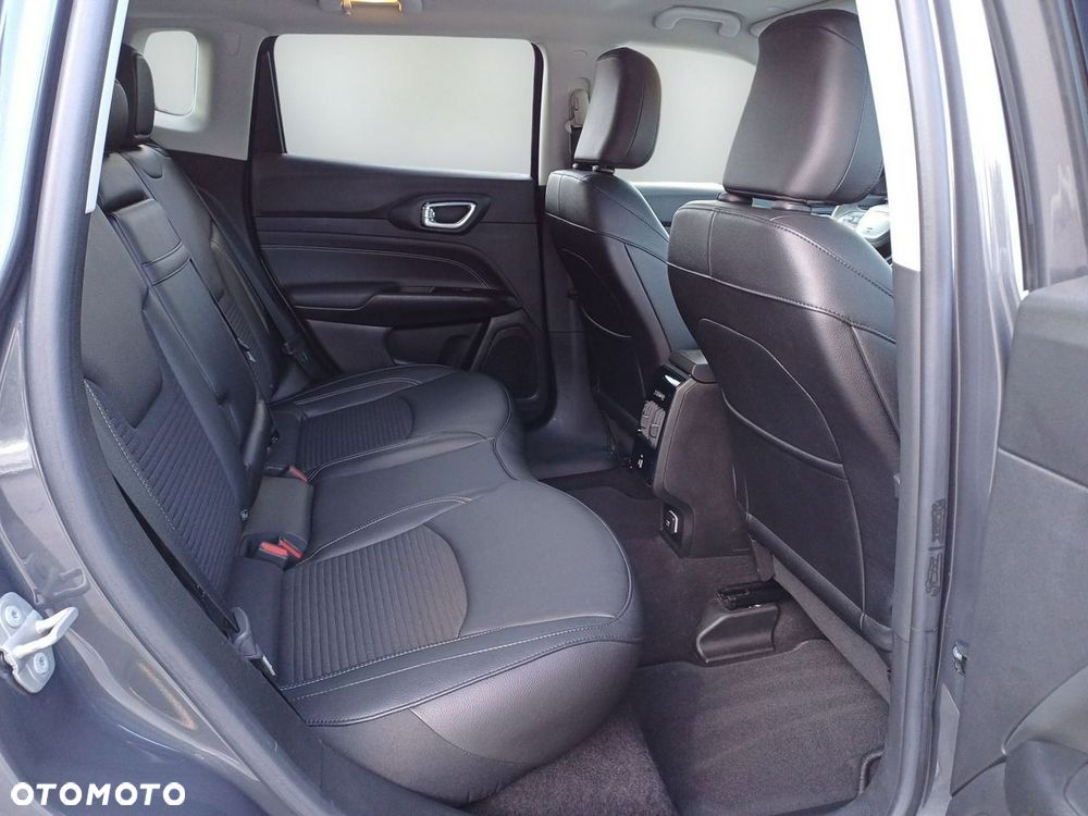 Jeep Compass 1.5 T4 mHEV Limited FWD S&S DCT - 15