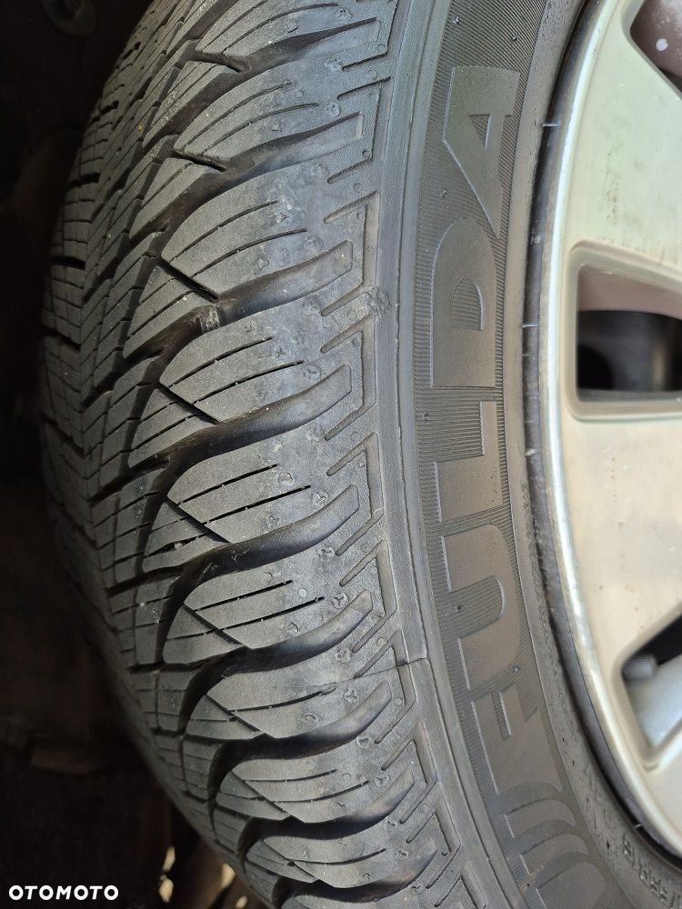 Ford Mondeo 1.6 Titanium - 22