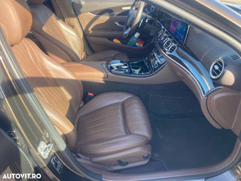 Mercedes-Benz E 220 d 4MATIC Aut. - 10