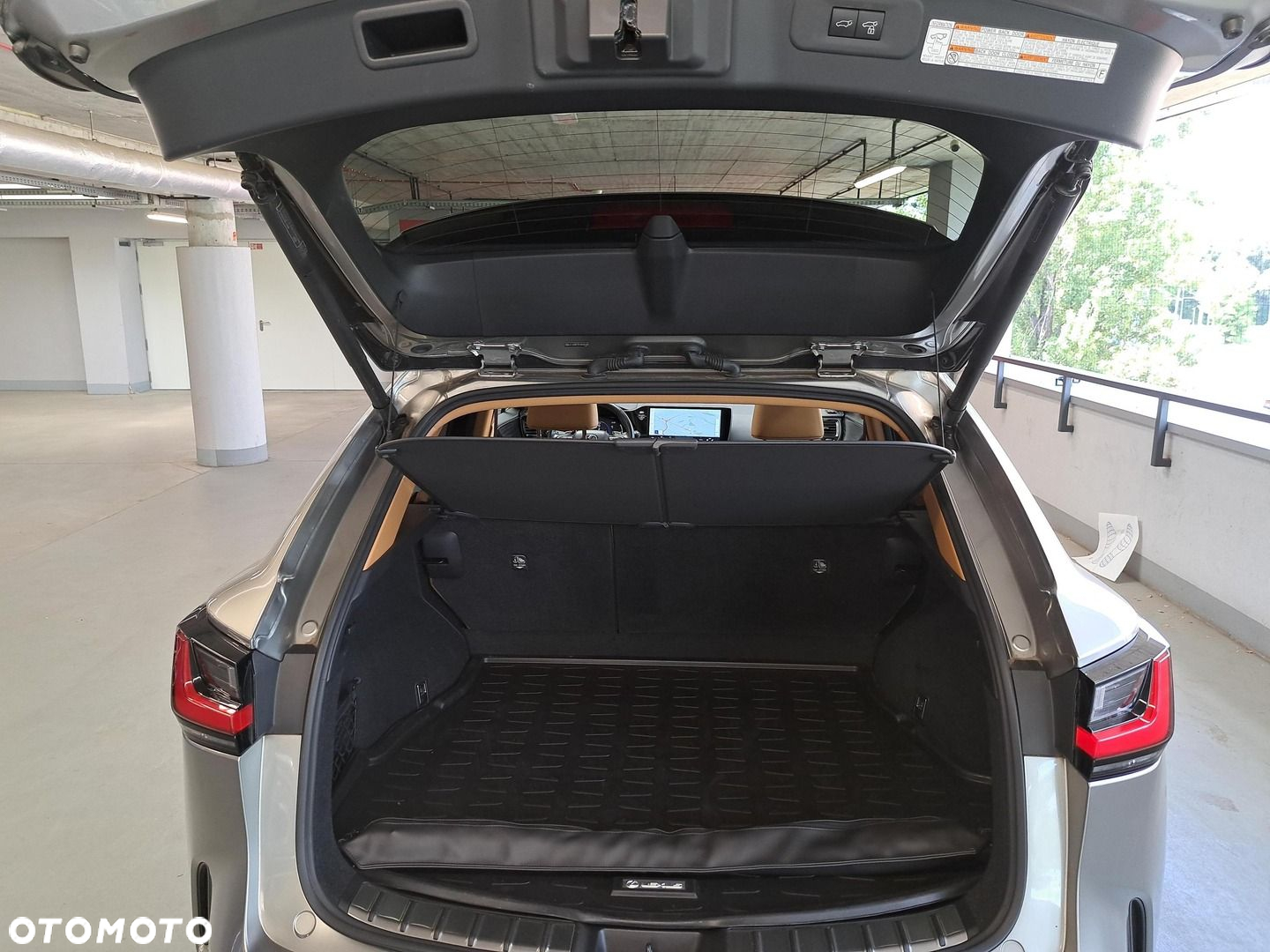 Lexus NX - 14