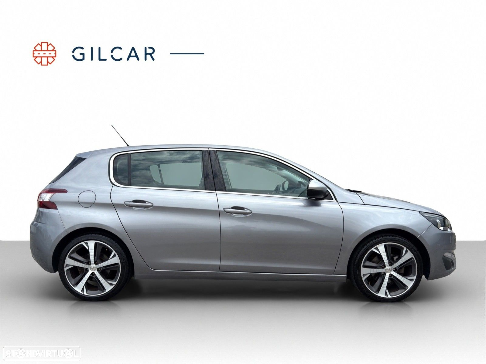 Peugeot 308 1.2 PureTech Allure J17 - 17