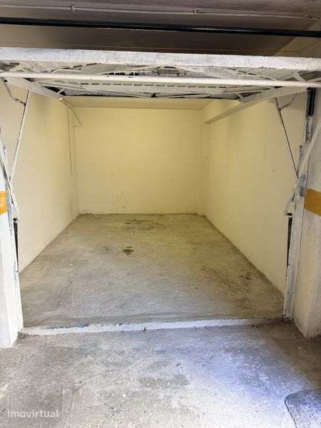 Arrendo Garagem Individual - junto estaçao caminhos ferro - Grande imagem: 4/4