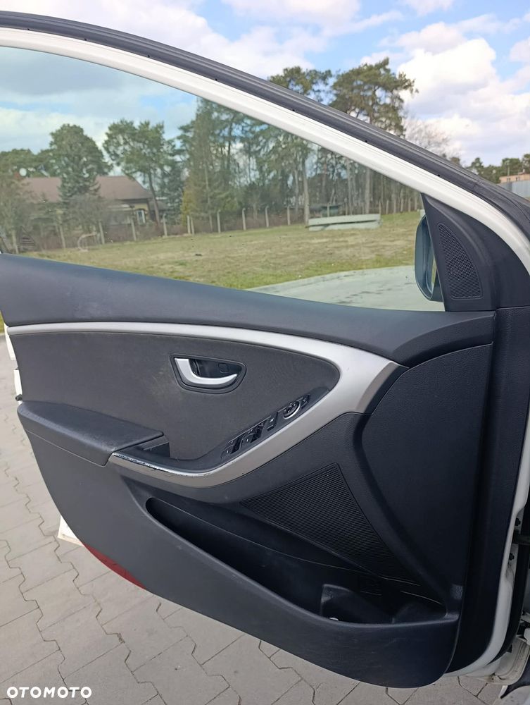 Hyundai i30 1.6 CRDi Comfort - 19