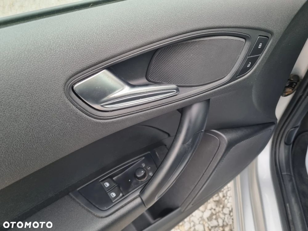Audi A1 3-drzwiowe 1.2 TFSI Attraction - 13