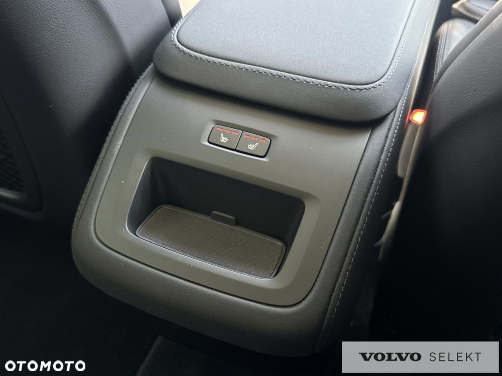 Volvo XC 90 - 18