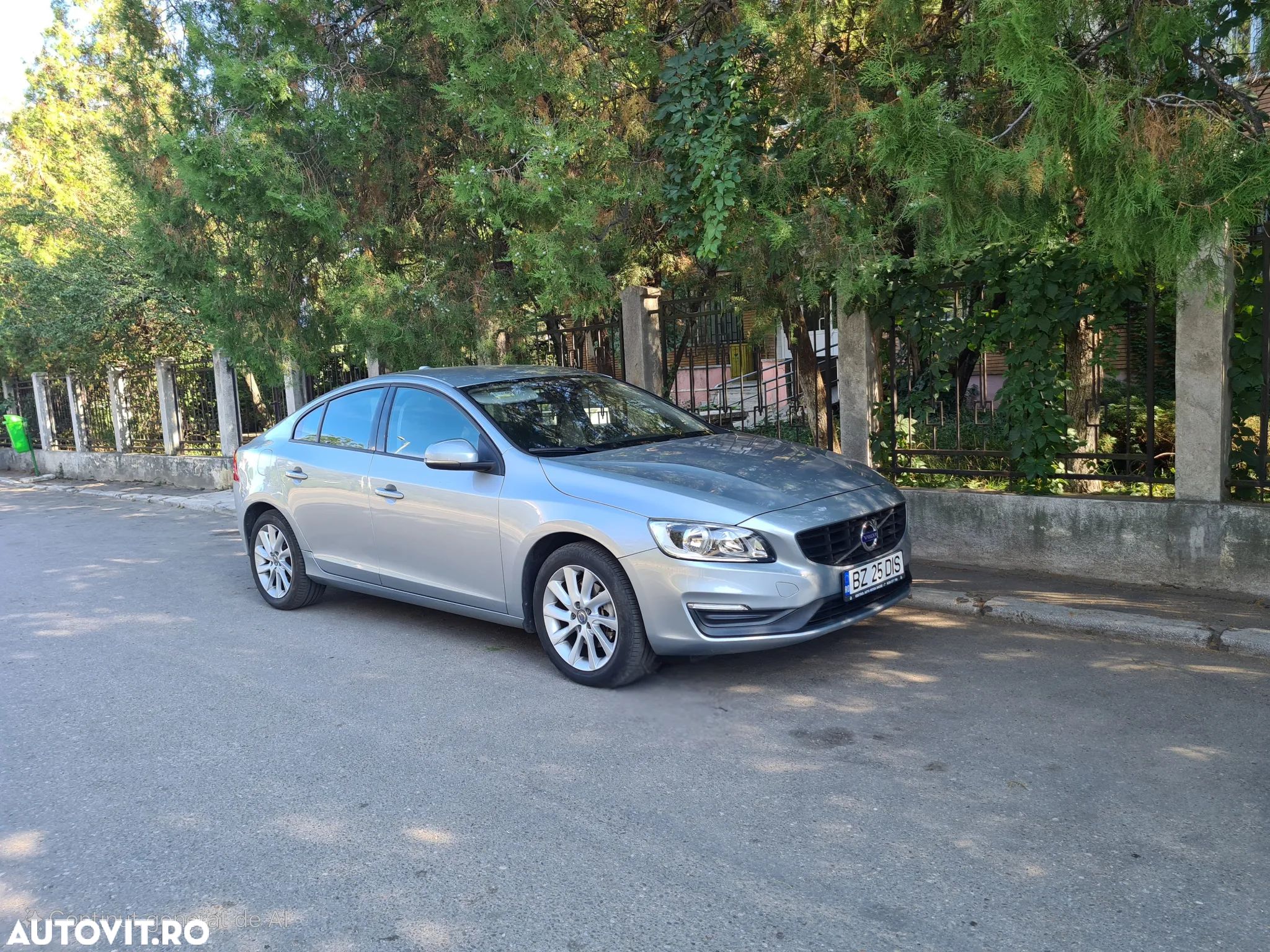 Volvo S60 - 1